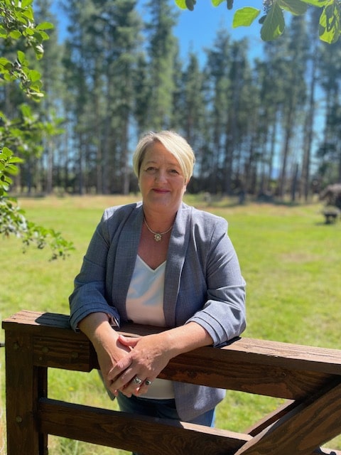 Karen Dugdale
